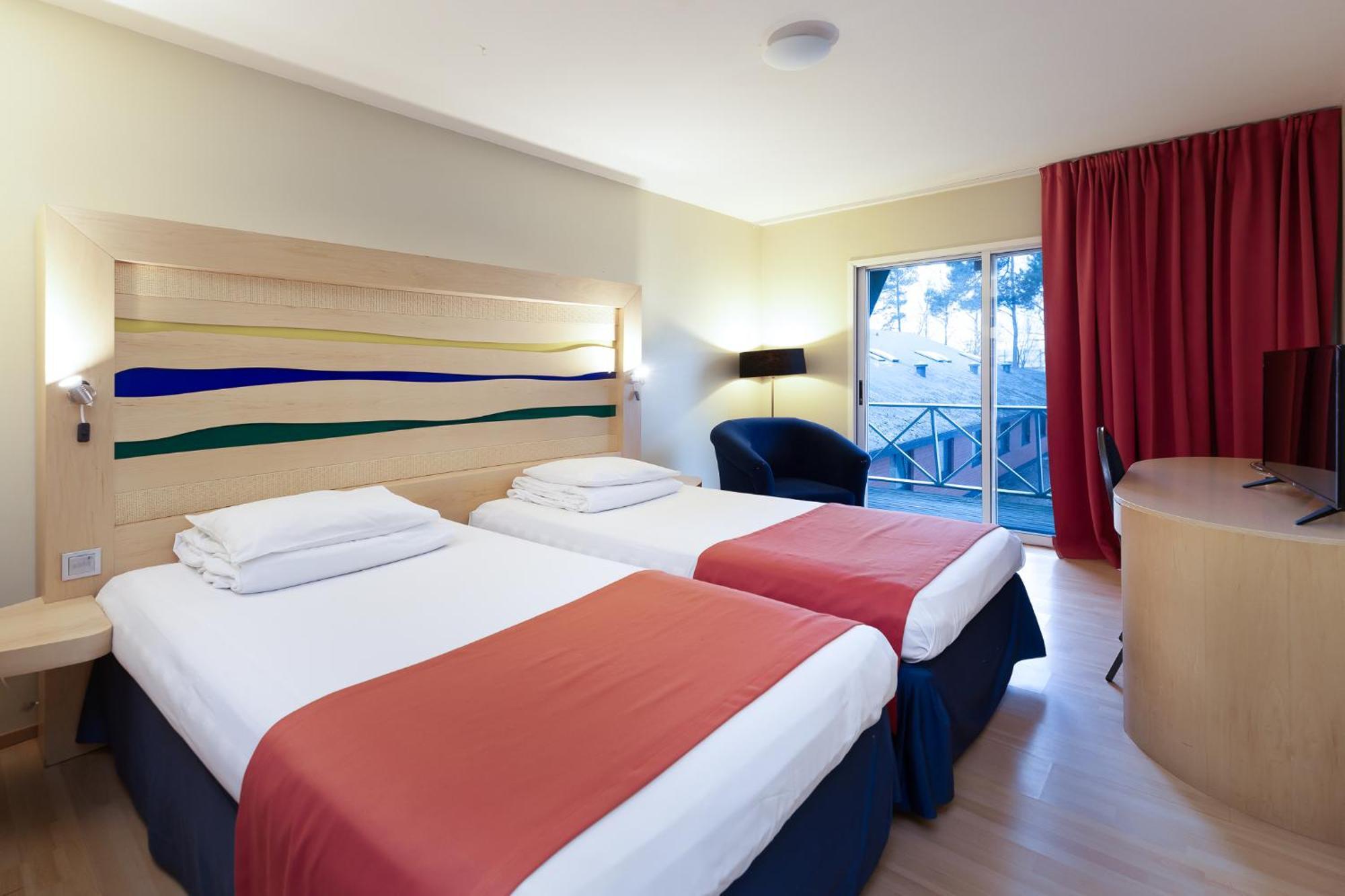 Peoleo Hotell Laagri Εξωτερικό φωτογραφία