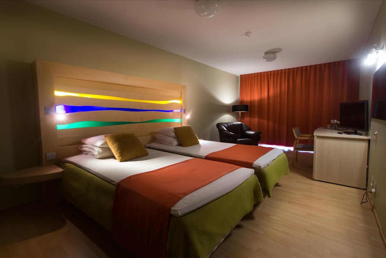 Peoleo Hotell Laagri Εξωτερικό φωτογραφία