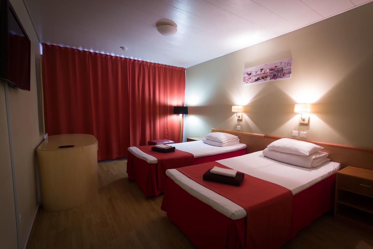 Peoleo Hotell Laagri Εξωτερικό φωτογραφία